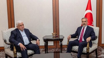 دیدار هاکان فیدان با رئیس حشد الشعبی در آنکارا