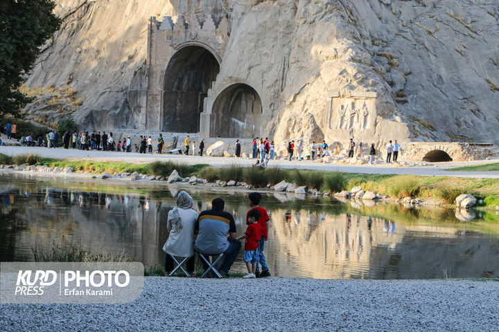 طاق بستان؛ نگین سنگی تاریخ ایران در دل کرمانشاه / عکاس : عرفان کرمی