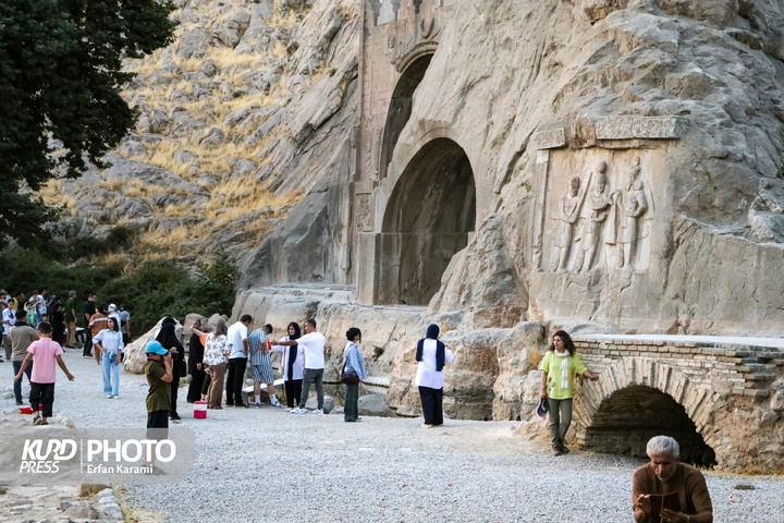 طاق بستان؛ نگین سنگی تاریخ ایران در دل کرمانشاه / عکاس : عرفان کرمی