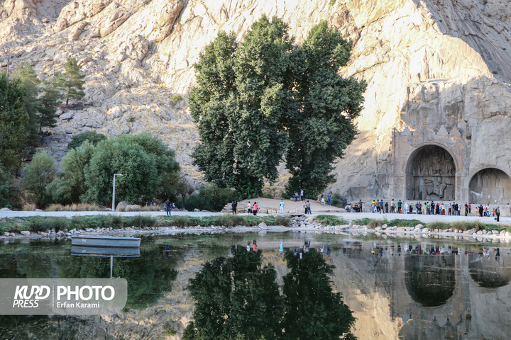 طاق بستان؛ نگین سنگی تاریخ ایران در دل کرمانشاه / عکاس : عرفان کرمی