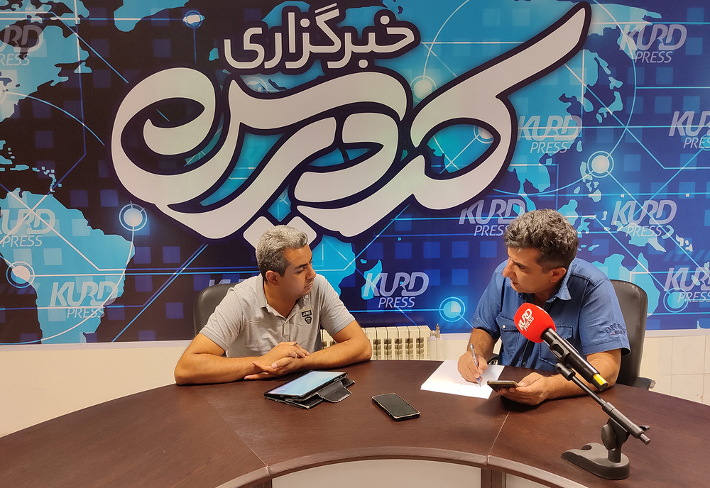 اعتراض مرغداران کردستان به اختلاف قیمت با سایر استانها /مرغ در کردستان ارزان تر از همه جا!