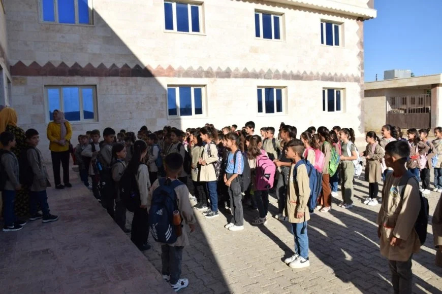 آغاز سال تحصیلی جدید در شمال و شرق سوریه