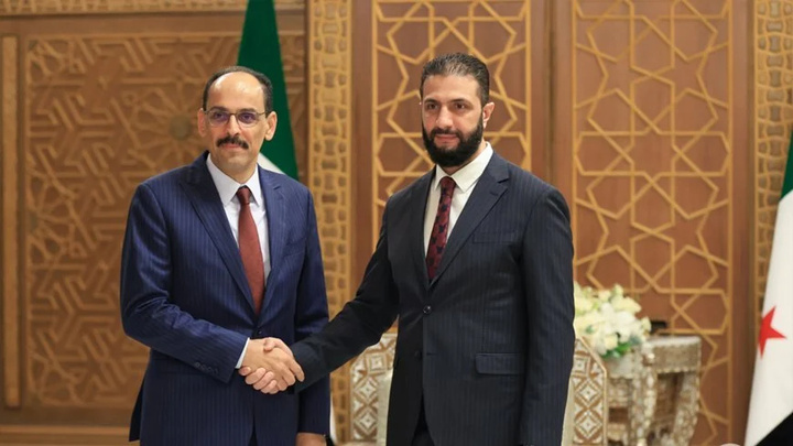 ئەحمەد شەرع و سەرۆکی میت پرسە ئەمنییەکانی ناوچەکەیان تاوتوێ کرد