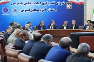 تبادل سالانه ١٩ میلیارد دلاری در مرزهای آذربایجان غربی/ سهم مرزنشینان ناچیز است