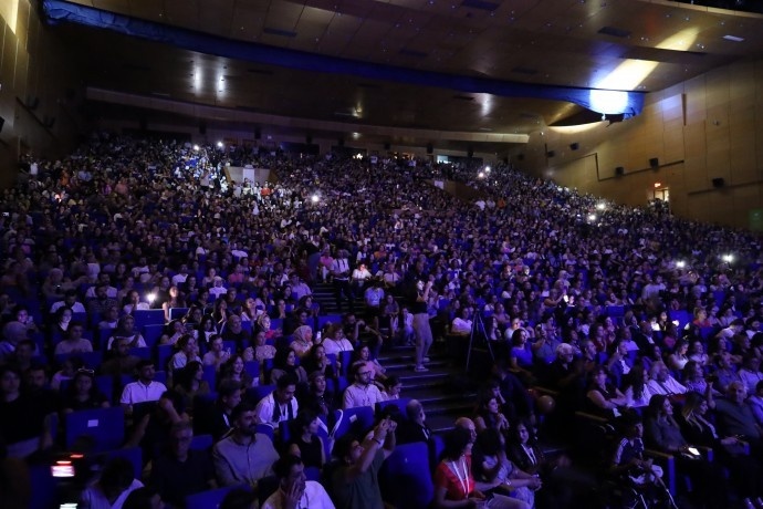 آغاز نهمین جشنواره فیلم مستند «فیلم آمد» با نمایش مستند «ژینوار» در دیاربکر+ فیلم و تصاویر