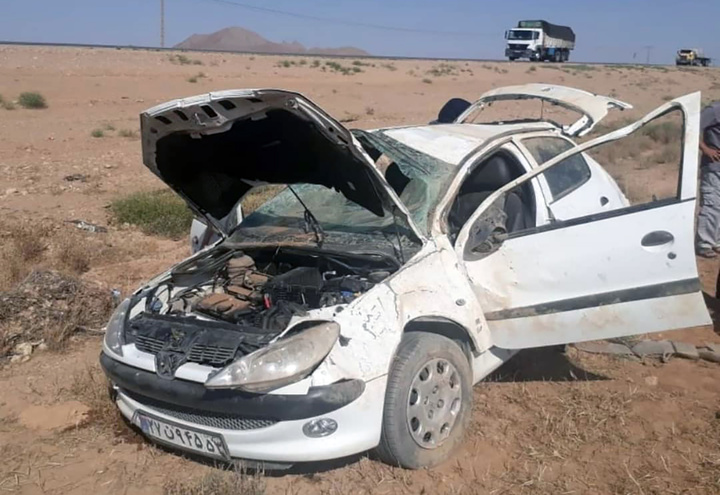 واژگونی پژو ۲۰۶ در محور سنندج – دهگلان یک فوتی و ۷ مصدوم به جا گذاشت