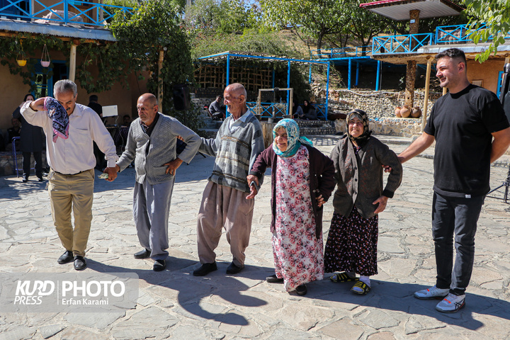 تور گردشگری سالمندان / عکاس : عرفان کرمی