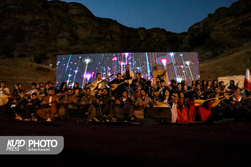 ڕێوڕەسمی ساڵوەگەڕی جەژنی میرەگان لە کەرەفتوو+وێنە