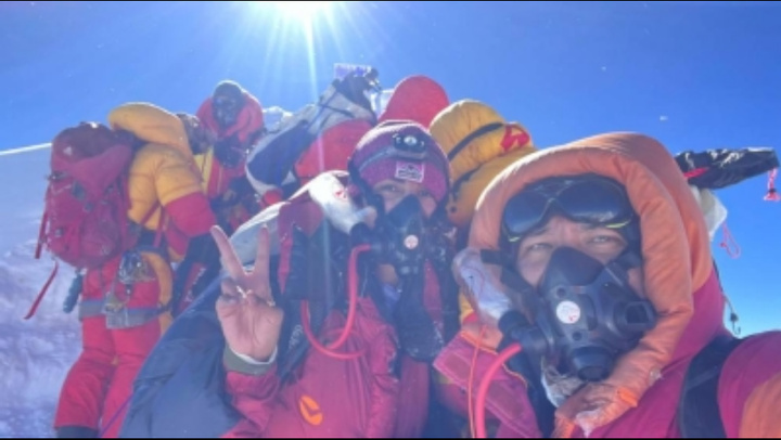 از آناتولی تا اورست زیر گام های کوهنورد زن کُرد