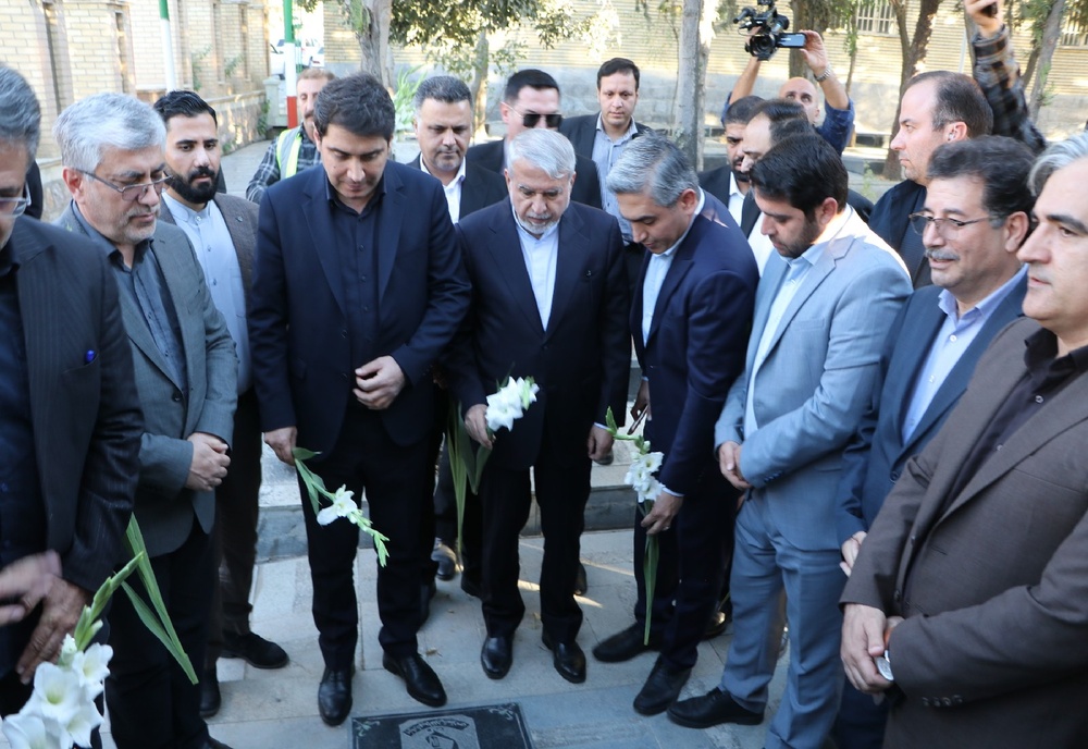 وزیر میراث فرهنگی وارد استان کردستان شد