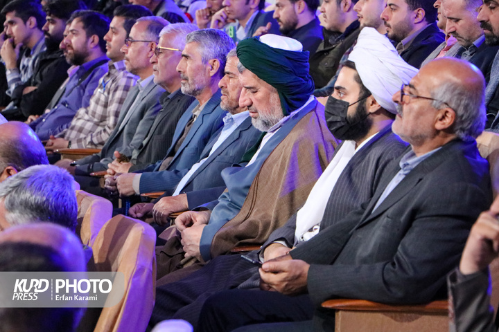 افتتاحیه چهل و هشتمین دوره مسابقات کشوری قرآن کریم در سنندج/عکاس : عرفان کرمی