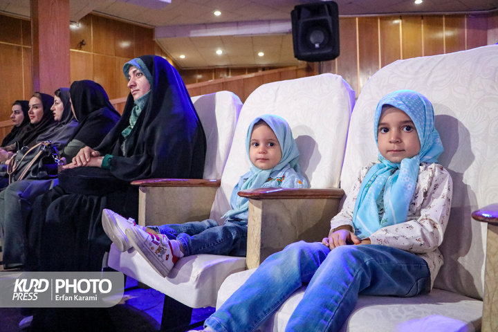 افتتاحیه چهل و هشتمین دوره مسابقات کشوری قرآن کریم در سنندج/عکاس : عرفان کرمی