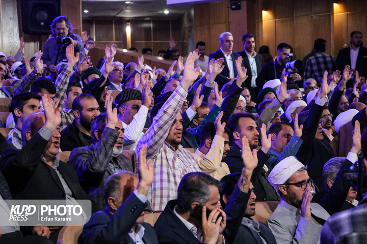 افتتاحیه چهل و هشتمین دوره مسابقات کشوری قرآن کریم در سنندج/عکاس : عرفان کرمی