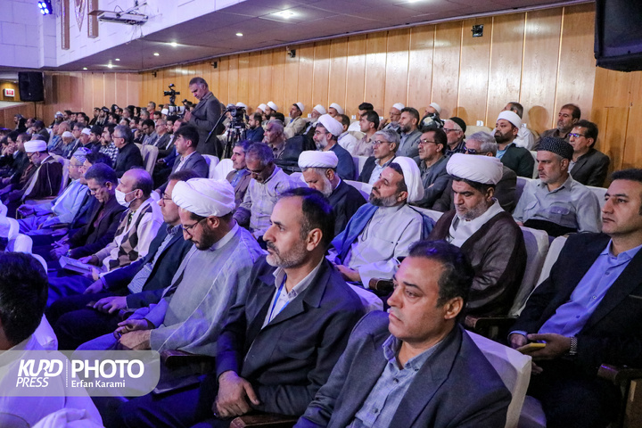 افتتاحیه چهل و هشتمین دوره مسابقات کشوری قرآن کریم در سنندج/عکاس : عرفان کرمی