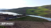 افزایش سازەهای غیرمجاز در حاشیه سد مهاباد/مسئولان برای رفع تصرف یک هفته فرصت دارند