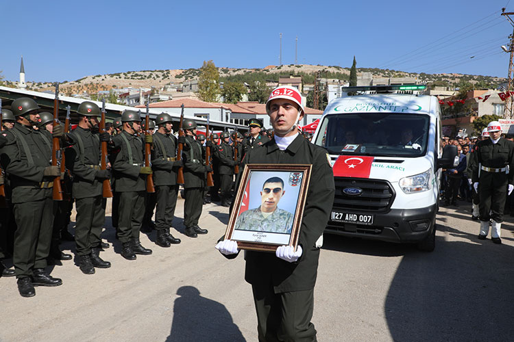 وزارت دفاع ترکیه اعلام کرد: جانباختن نیروی پیادهنظام در توکات