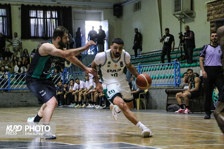 سوپر لیگ بسکتبال کشور ، پاس کردستان -طبیعت تهران/ عکاس : عرفان کرمی