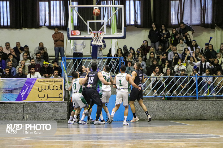 سوپر لیگ بسکتبال کشور ، پاس کردستان -طبیعت تهران/ عکاس : عرفان کرمی