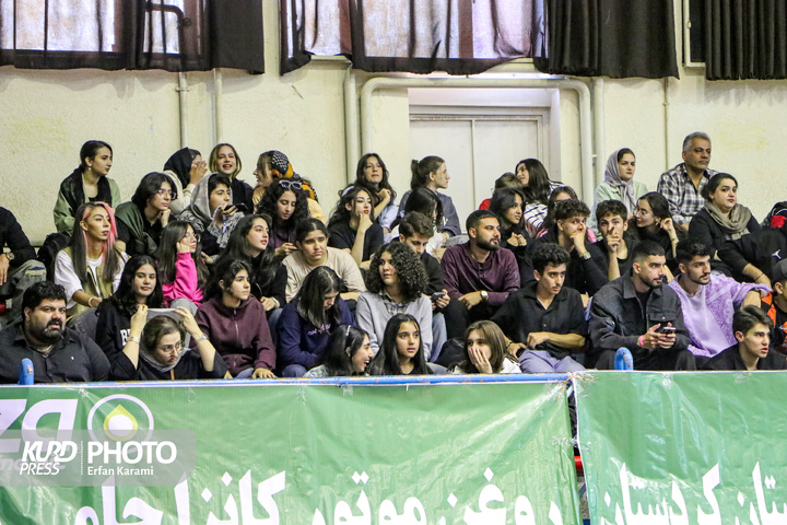 سوپر لیگ بسکتبال کشور ، پاس کردستان -طبیعت تهران/ عکاس : عرفان کرمی