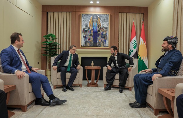 قوباد تاڵەبانی سوپاسی حکوومەتی تورکیا دەکات