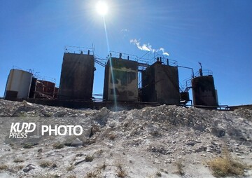 تنفس تلخ؛ دستاورد کارخانجات تصفیه روغن قروه