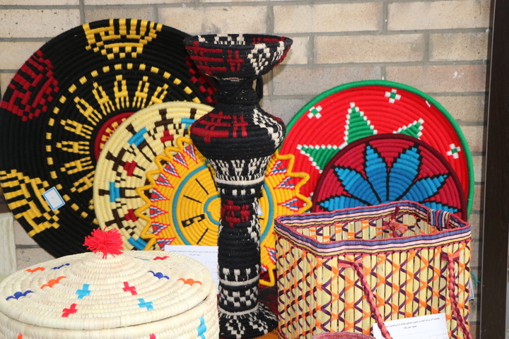 شرکت هنرمندان صنایع دستی ایلام در جمعه بازار شهر کوت عراق