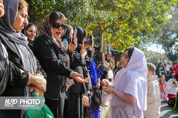 افتتاحیه هجدهمین دوره تئاتر خیابانی مریوان / عکاس : عرفان کرمی