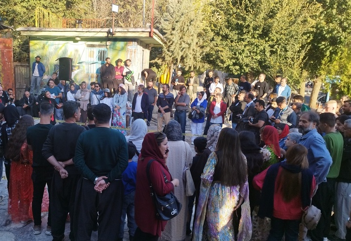 ۱۸ اجرا در اولین روز از هجدهمین جشنواره بین‌المللی تئاتر خیابانی مریوان +فیلم