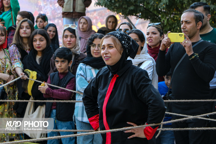 روز اول هجدهمین دوره جشنواره تئاتر خیابانی مریوان / عکاس : عرفان کرمی