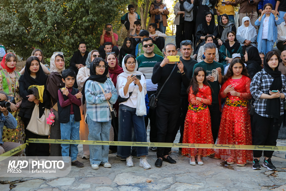 بە بەشداری ۴۴ گرووپی شانۆیی ۱۸مین فێستیڤاڵی شانۆی سەرشەقام لە مەریوان دەستی پێکرد+ فیلم