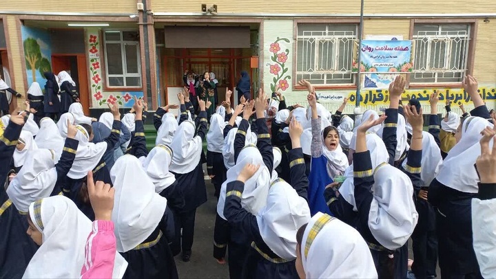  «زنگ قصه‌گویی» در ارومیه طنین انداز شد