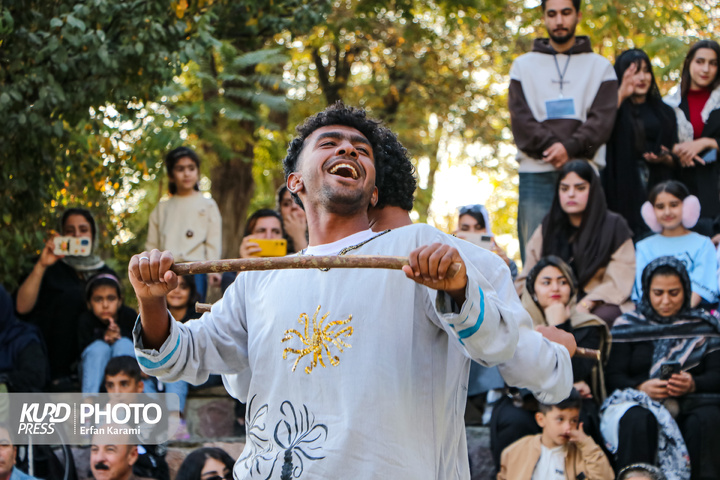 روز اول هجدهمین دوره جشنواره بین المللی تئاتر خیابانی مریوان / عکاس : عرفان کرمی