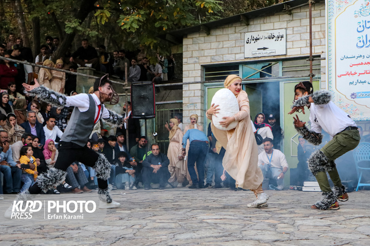 روزسوم هجدهمین دوره جشنواره بین المللی تئاتر خیابانی مریوان / عکاس : عرفان کرمی