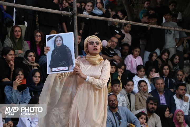 روزسوم هجدهمین دوره جشنواره بین المللی تئاتر خیابانی مریوان / عکاس : عرفان کرمی