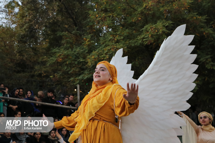 روزسوم هجدهمین دوره جشنواره بین المللی تئاتر خیابانی مریوان / عکاس : عرفان کرمی