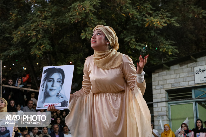 روزسوم هجدهمین دوره جشنواره بین المللی تئاتر خیابانی مریوان / عکاس : عرفان کرمی