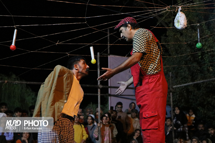روزسوم هجدهمین دوره جشنواره بین المللی تئاتر خیابانی مریوان / عکاس : عرفان کرمی