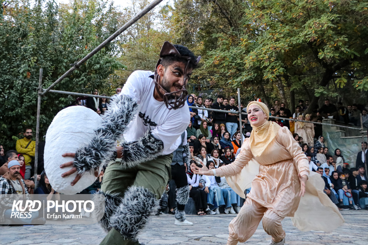 روزسوم هجدهمین دوره جشنواره بین المللی تئاتر خیابانی مریوان / عکاس : عرفان کرمی