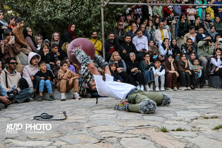 روزسوم هجدهمین دوره جشنواره بین المللی تئاتر خیابانی مریوان / عکاس : عرفان کرمی