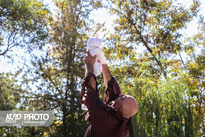 روزسوم هجدهمین دوره جشنواره بین المللی تئاتر خیابانی مریوان / عکاس : عرفان کرمی