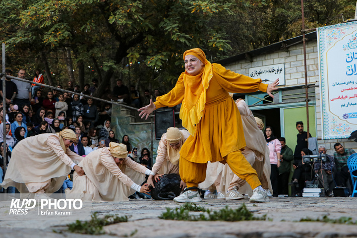 روزسوم هجدهمین دوره جشنواره بین المللی تئاتر خیابانی مریوان / عکاس : عرفان کرمی