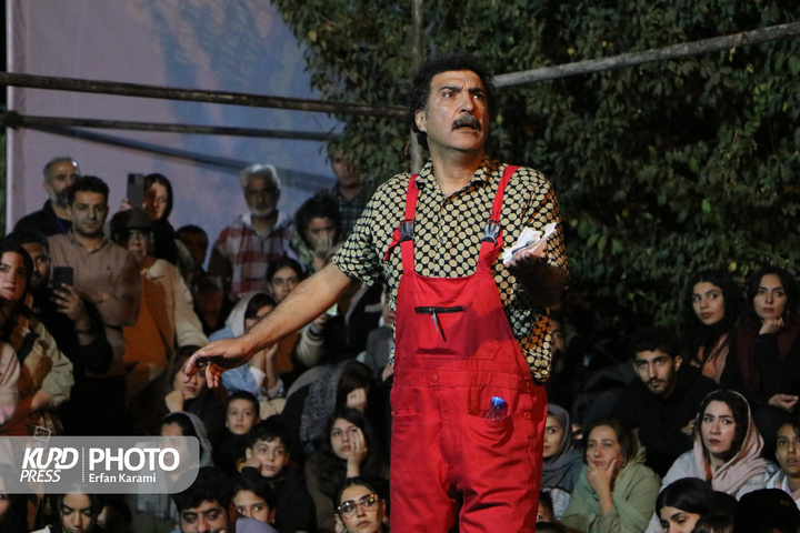 روزسوم هجدهمین دوره جشنواره بین المللی تئاتر خیابانی مریوان / عکاس : عرفان کرمی
