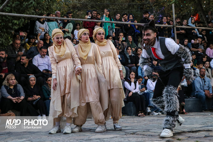 روزسوم هجدهمین دوره جشنواره بین المللی تئاتر خیابانی مریوان / عکاس : عرفان کرمی