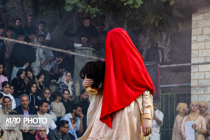 روزسوم هجدهمین دوره جشنواره بین المللی تئاتر خیابانی مریوان / عکاس : عرفان کرمی