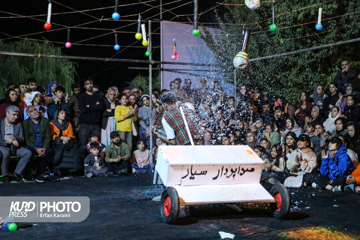 روزسوم هجدهمین دوره جشنواره بین المللی تئاتر خیابانی مریوان / عکاس : عرفان کرمی