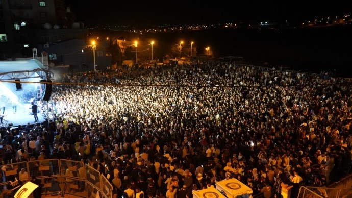 جشن زیتون در دیرک با حضور هزاران تن و درخواست آزادی برای اوجالان برگزار شد