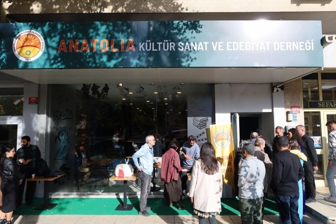 افتتاح انجمن «آناتولیا» در آنکارا؛ «صدای هنر و مقاومت» برای آینده + تصاویر