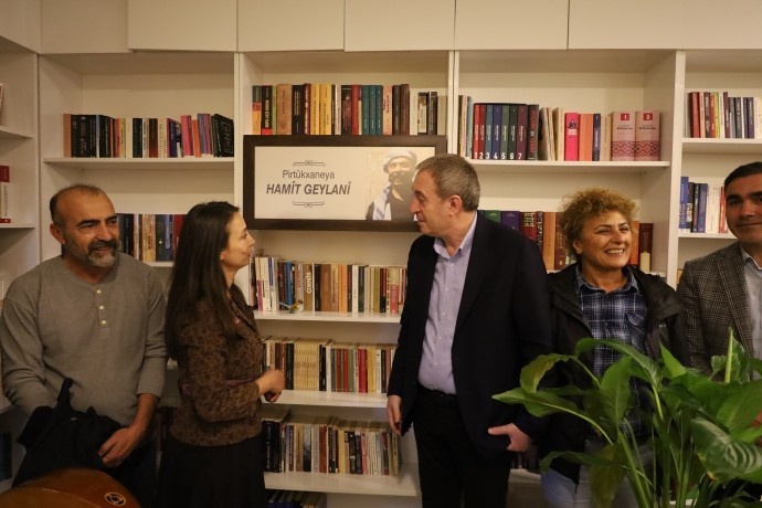 افتتاح انجمن «آناتولیا» در آنکارا؛ «صدای هنر و مقاومت» برای آینده + تصاویر