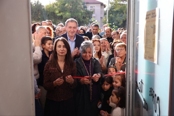 افتتاح انجمن «آناتولیا» در آنکارا؛ «صدای هنر و مقاومت» برای آینده + تصاویر