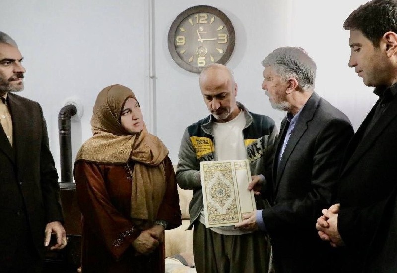 استقبال مریوان از وزیر فرهنگ و ارشاد اسلامی؛ از هلپرکی هنرمندان تا تجلیل از ماموستا